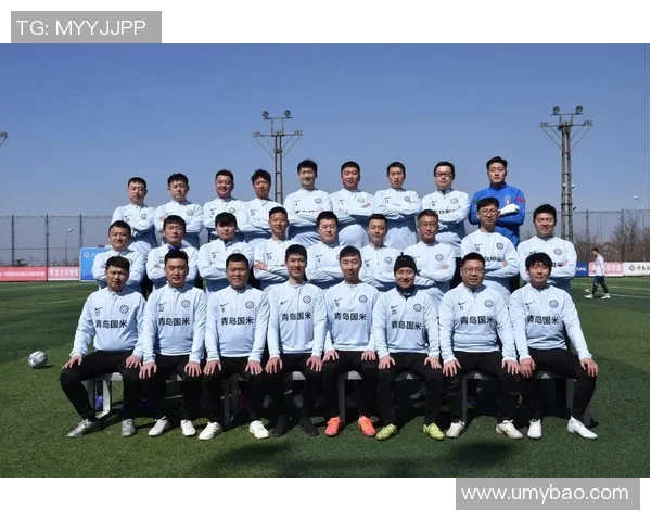 米兰足球明星对抗赛激情上演球迷见证传奇对决与友谊的碰撞 米兰足球明星对抗赛激情上演球迷见证传奇对决与友谊的碰撞