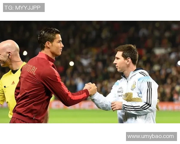 篮球与足球明星握手瞬间展现友谊与竞技精神的完美结合