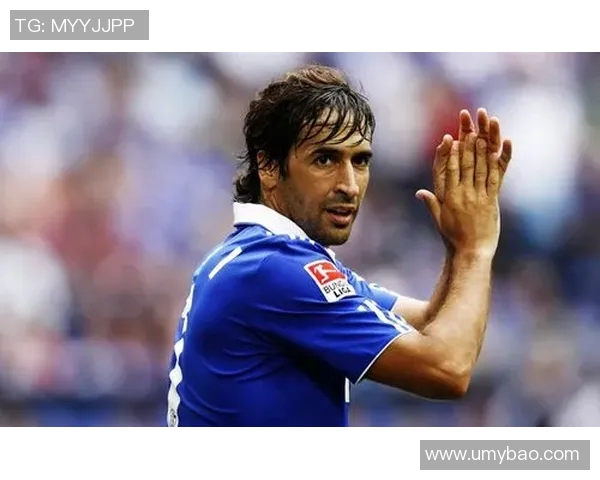 足球明星搞笑打闹视频合集下载分享尽享欢乐瞬间与精彩时刻